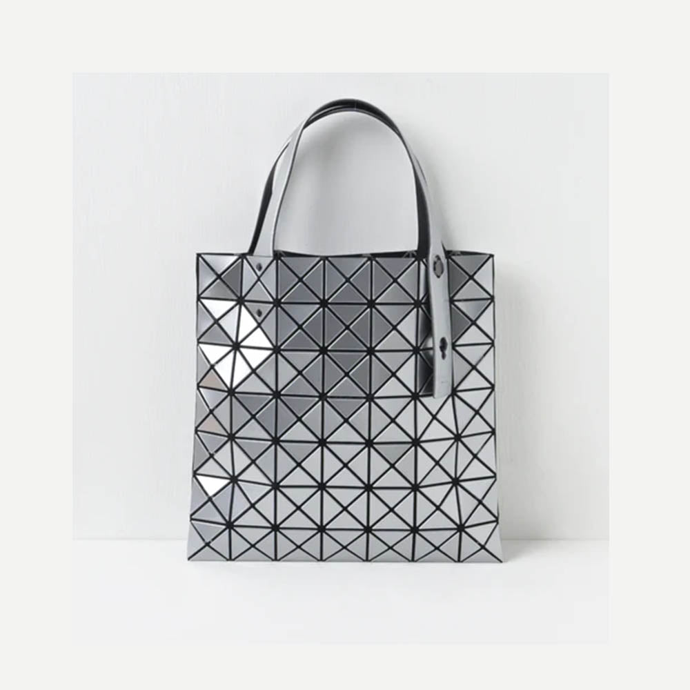 24FW PRISM 7×7 TOTEBAG / BB48AG047 (SILVER) – mielave